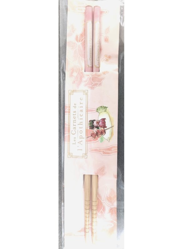 Visuel BAGUETTE LES CARNETS DE L'APOTHICAIRE ROSE (OFFERT SOUS CONDITION)